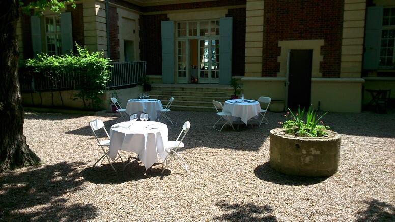 Hotel Chateau De L'Hermitage Pontoise Exterior photo